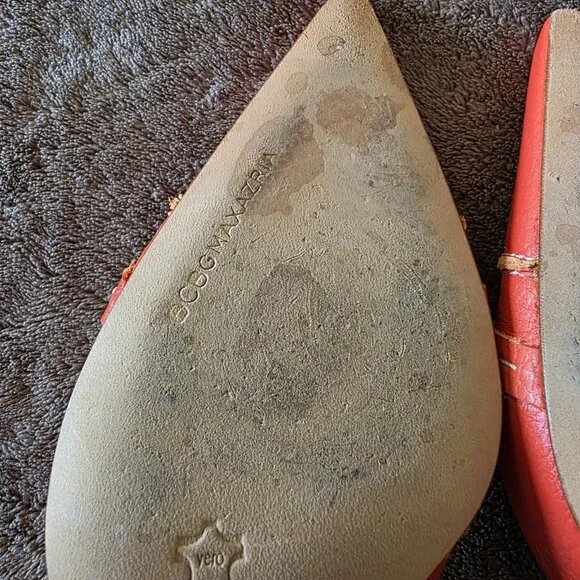 BCBG Max Azria Women’s Orange Leather Kitten Heels 9.5 / 40.5 Italy Pointed Toe - Picture 6 of 14